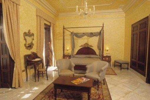 фото отеля Hotel Duques de Medinaceli