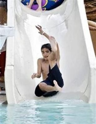 фото отеля Bluejaz Resort And Waterpark Samal