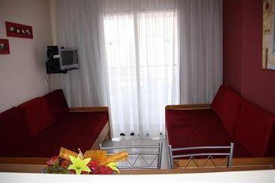 фото отеля Luxmar Apartments Benidorm