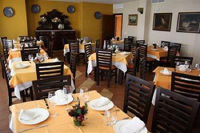 фото отеля Hotel Lince Aznalcazar