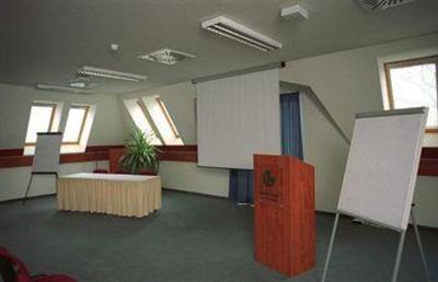 фото отеля Garden Hotel Szolnok