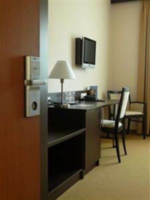 фото отеля Garden Hotel Szolnok