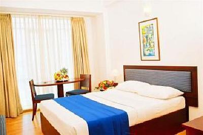 фото отеля Global Towers Hotel