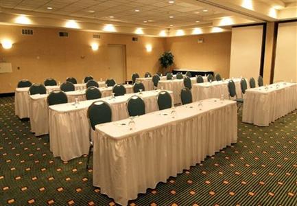 фото отеля Courtyard by Marriott Detroit Farmington Hills