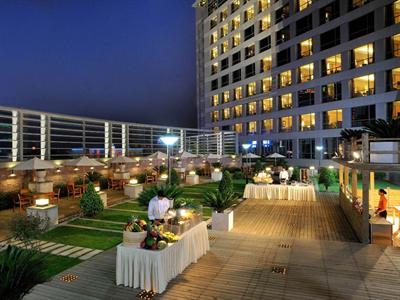 фото отеля Crowne Plaza Hotel Paragon Xiamen