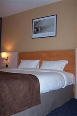 фото отеля Kyriad Libourne Saint Emilion Hotel