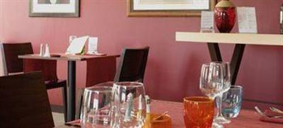 фото отеля Kyriad Libourne Saint Emilion Hotel