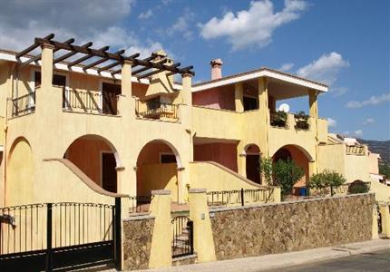 фото отеля Appartamenti Villasimius