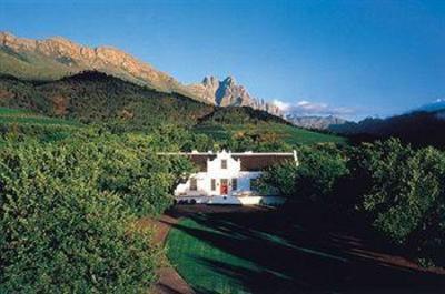фото отеля Lanzerac Manor and Winery