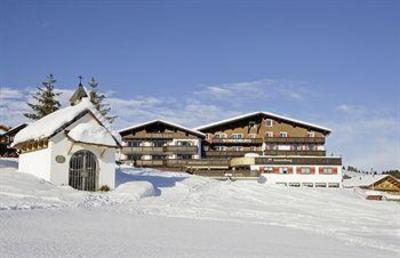 фото отеля Hotel Sonnenburg Lech am Arlberg