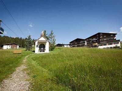 фото отеля Hotel Sonnenburg Lech am Arlberg