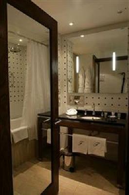 фото отеля Fitzwilliam Hotel Dublin