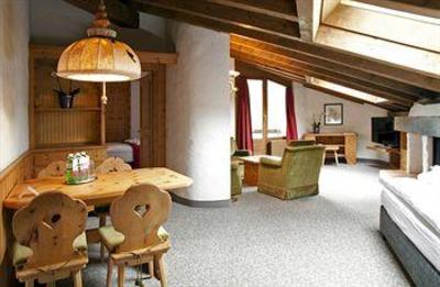 фото отеля Hotel Rosatsch