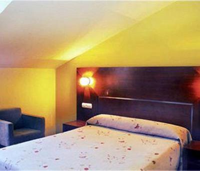 фото отеля Andia Hotel Orcoyen