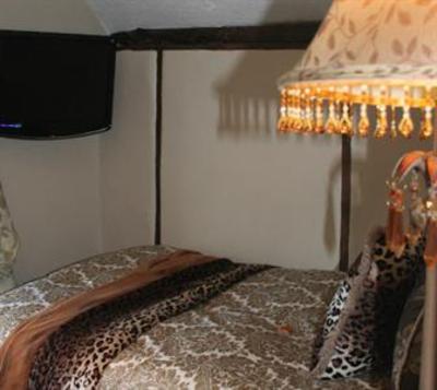 фото отеля Newark Lodge Guest House