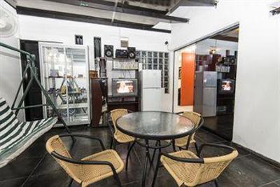 фото отеля The Llama Brothers Bed & Breakfast