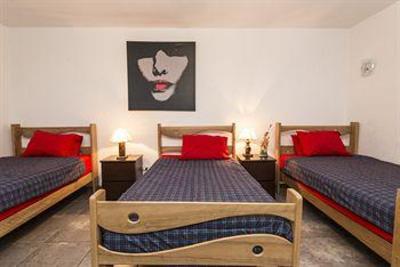 фото отеля The Llama Brothers Bed & Breakfast