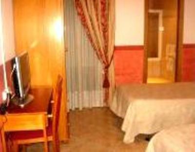 фото отеля Hostal La Corte Castellon