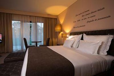 фото отеля Hotel Vila Gale Palacio dos Arcos