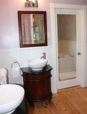 фото отеля Mettawas End Bed & Breakfast