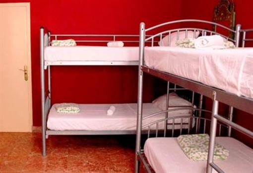 фото отеля Hostal Giramundo Ibiza