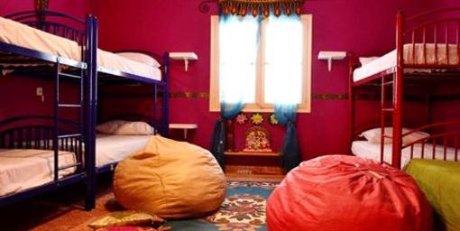 фото отеля Hostal Giramundo Ibiza