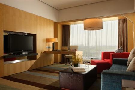 фото отеля Crowne Plaza Hotel Tianjin