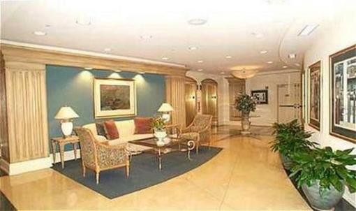 фото отеля Marriott Execustay The Promenade