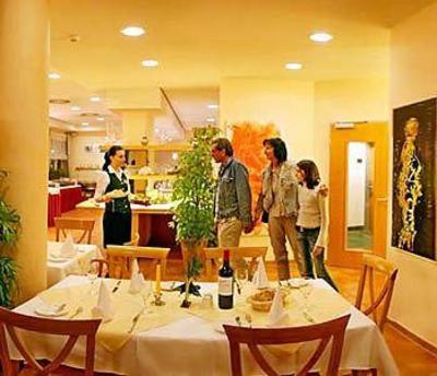 фото отеля BEST WESTERN Premier Steubenhof Hotel