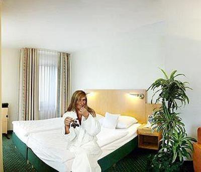 фото отеля BEST WESTERN Premier Steubenhof Hotel
