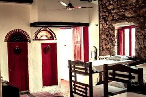 фото отеля Calamari Hostal Boutique