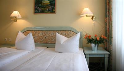 фото отеля Landhotel Potsdam