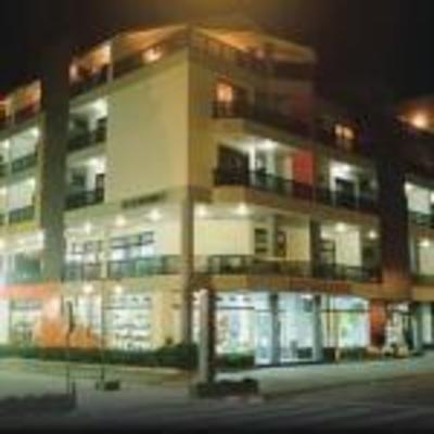 фото отеля Flipper Hotel