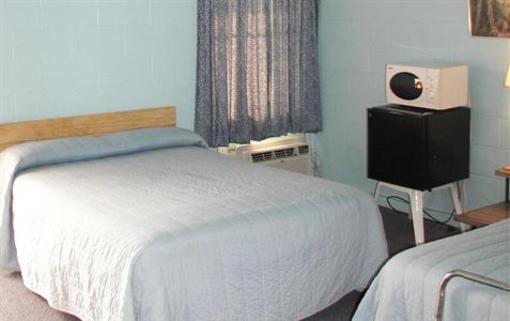 фото отеля Holiday Host Motel
