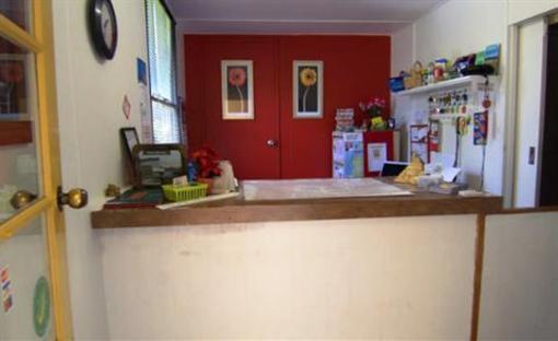 фото отеля Zeehan Treasure Island Caravan Park