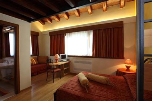 фото отеля Azienda Agrituristica Calronche