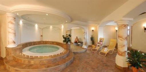 фото отеля Hotel Stullerhof