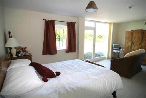 фото отеля Higher Farm Bed & Breakfast Malpas