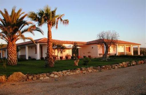 фото отеля Agriturismo Sa Suerera Hotel Olmedo