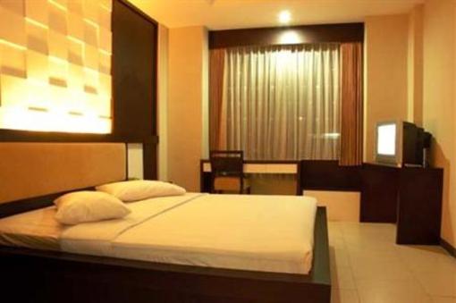 фото отеля Arinas Hotel