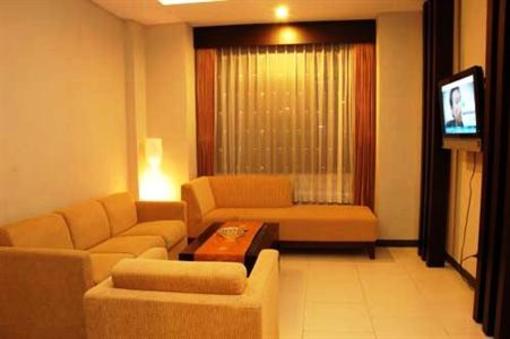 фото отеля Arinas Hotel