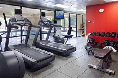 фото отеля Doubletree Club by Hilton Springdale