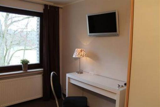 фото отеля Landhaus Pension Göke Hövelhof