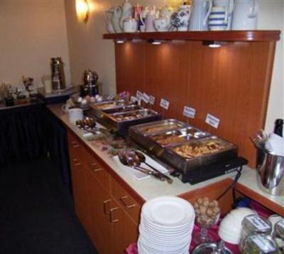 фото отеля Hotel Garni Cafe Knebel