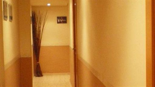 фото отеля Hostal Dos de Mayo