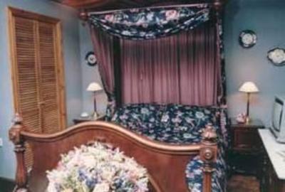 фото отеля Domvilles Farm Guesthouse and The Lodge