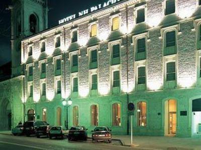 фото отеля NH Palacio de la Merced