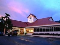 Woodland Resort