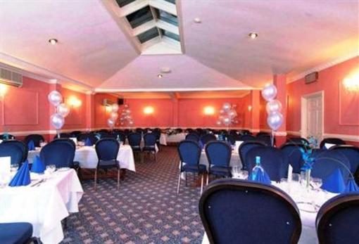 фото отеля BEST WESTERN New Holmwood Hotel