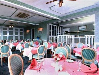 фото отеля BEST WESTERN New Holmwood Hotel